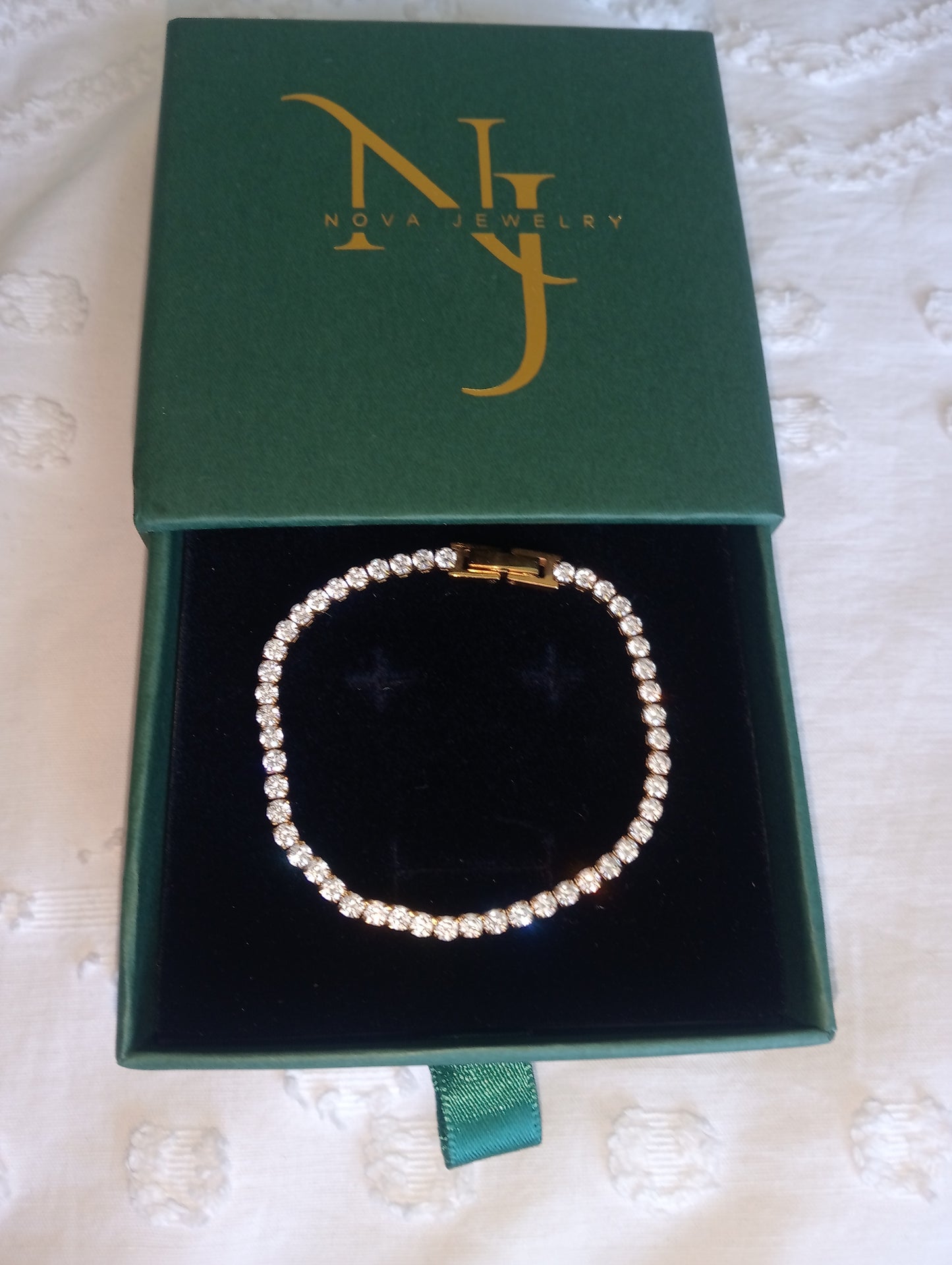 tennis bracelet in box
